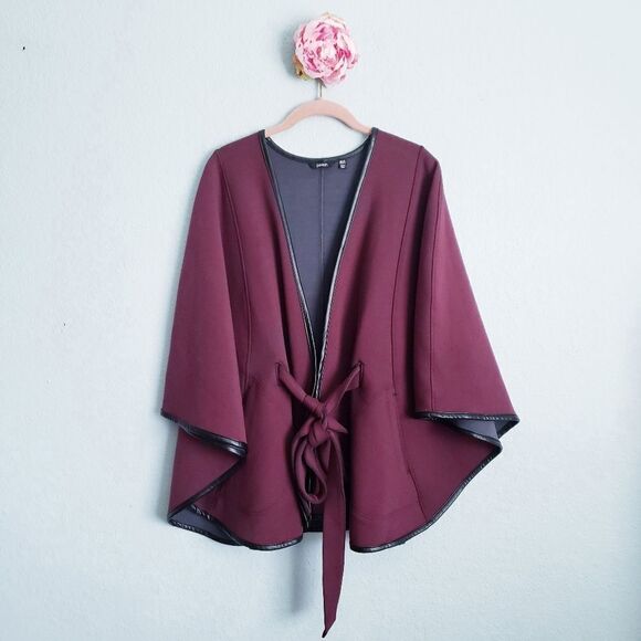 Peach Burgundy Cape - Picture 2 of 9